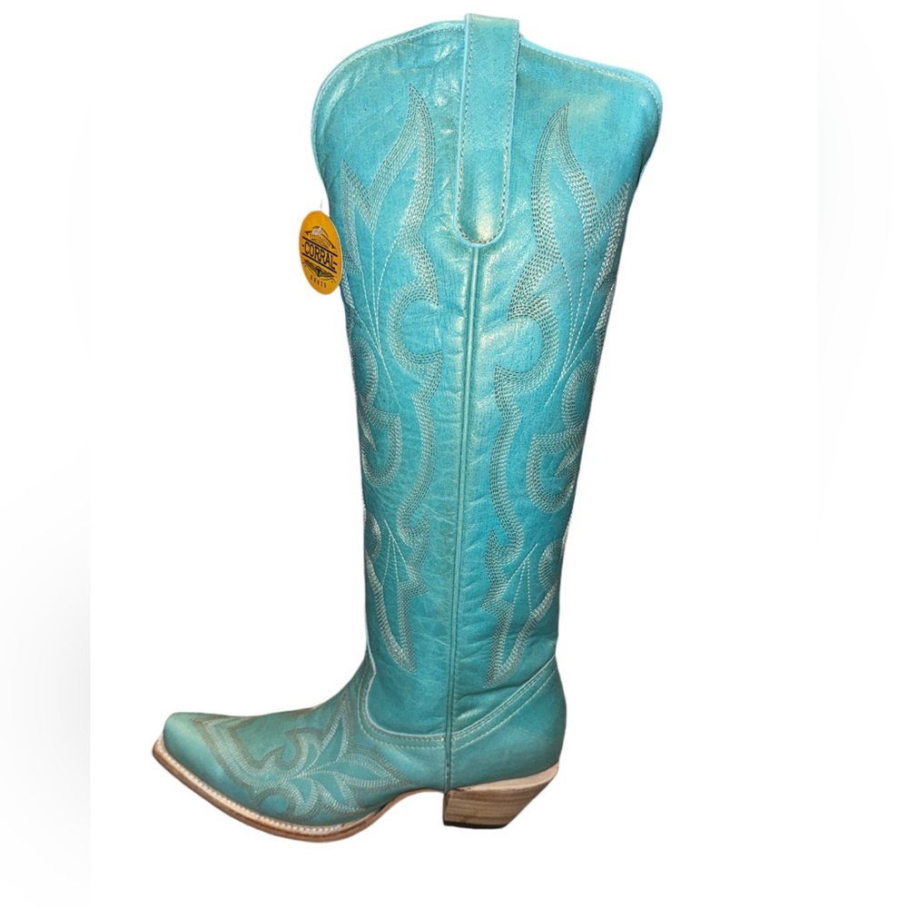 CORRAL WOMEN'S TALL BLUE EMBROIDERY WESTERN BOOT - women’s size 10